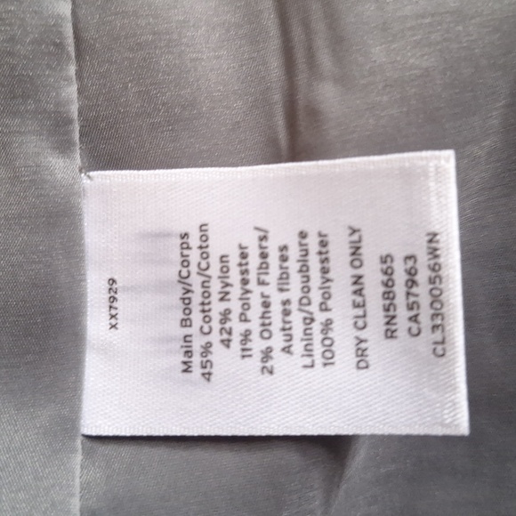 Classiques enter Grey & Off White Checked A-Semetrical Front Blazer Size 20W - Picture 8 of 8